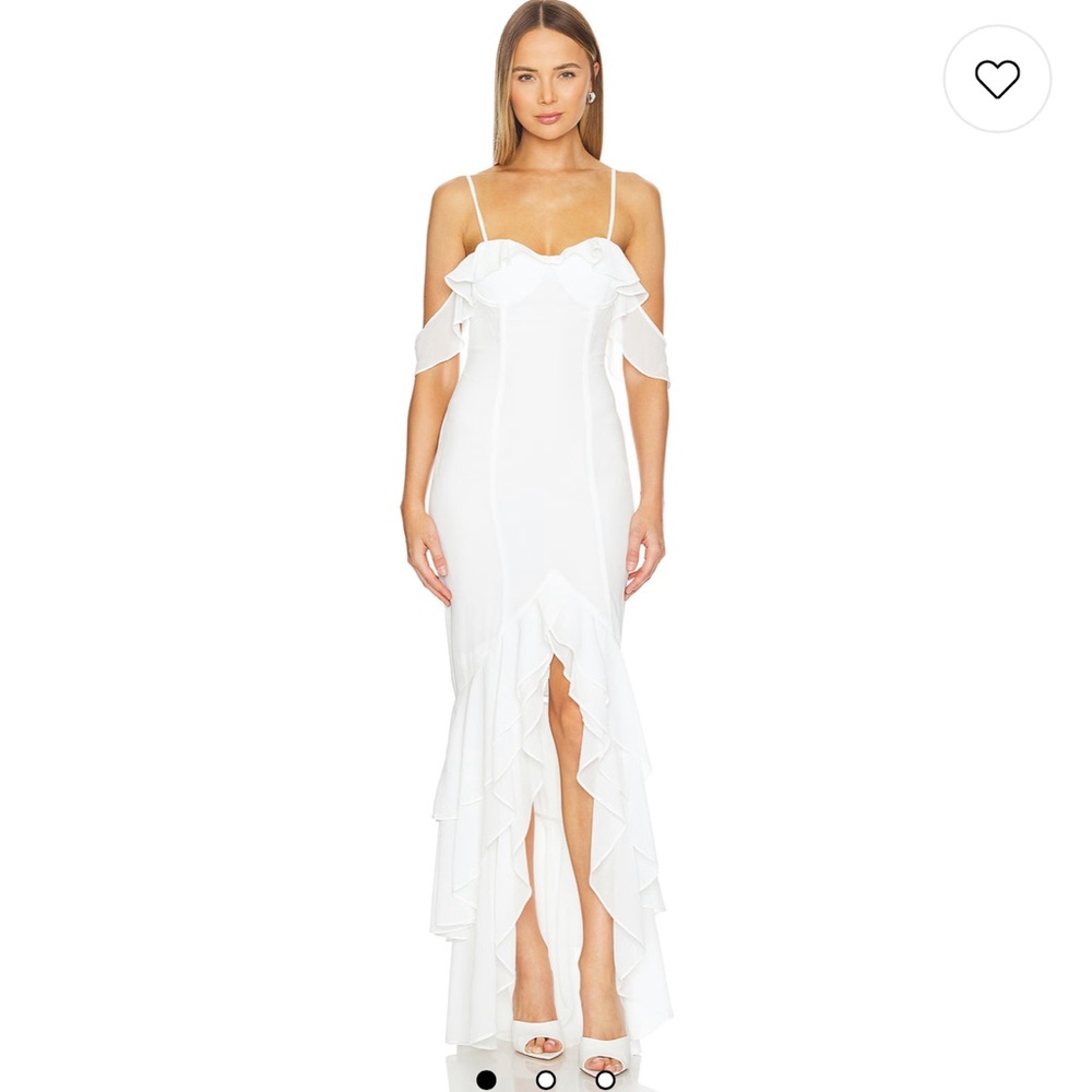 Revolve Adriana Gown
MORE TO COME White High-Low Dress Size Small NWT